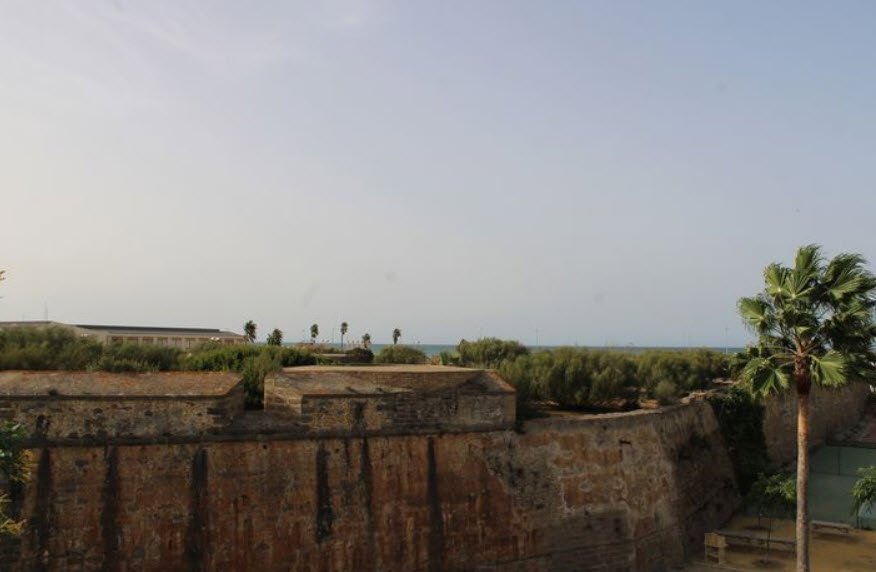 Fuerte de La Cortadura, Spain